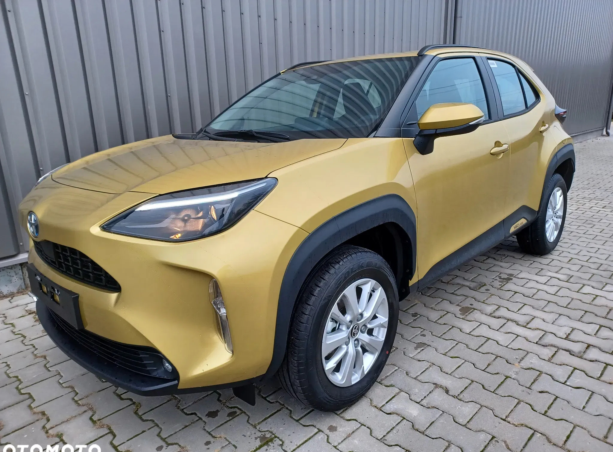 toyota słupca Toyota Yaris Cross cena 104000 przebieg: 1, rok produkcji 2024 z Słupca